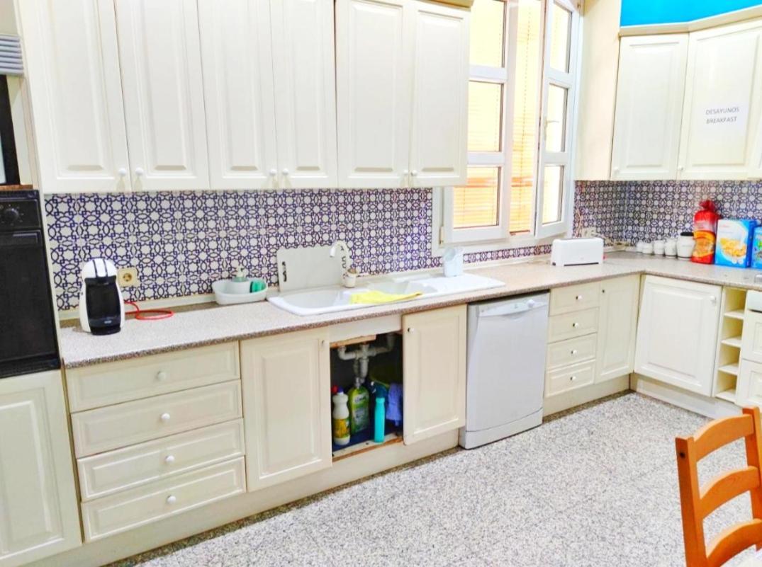Apartamento El Duque - Plaza De Las Tendillas Cordoba Luaran gambar